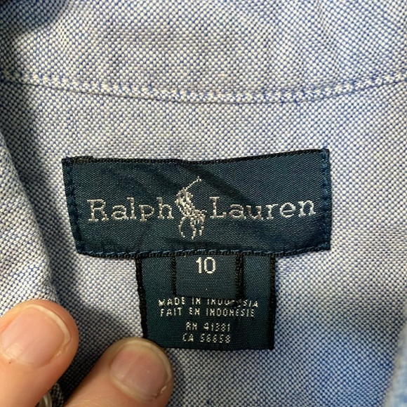 Ralph Lauren Blue button down Shirt - Picture 3 of 4